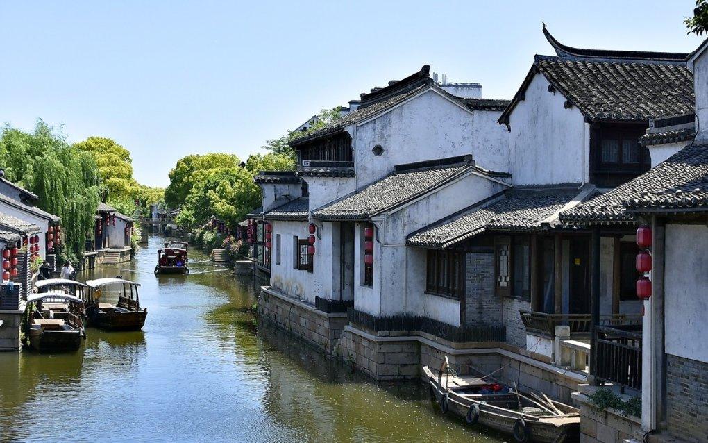 我觉得自己没结婚怀孕打胎的事，让亲戚朋友父母知道了，我有把柄在别人手里，以后找老公会不会很难？自己游戏画面